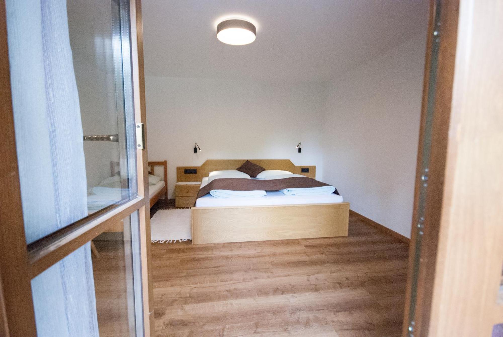 Da Kathi Aparthotel Innichen Buitenkant foto