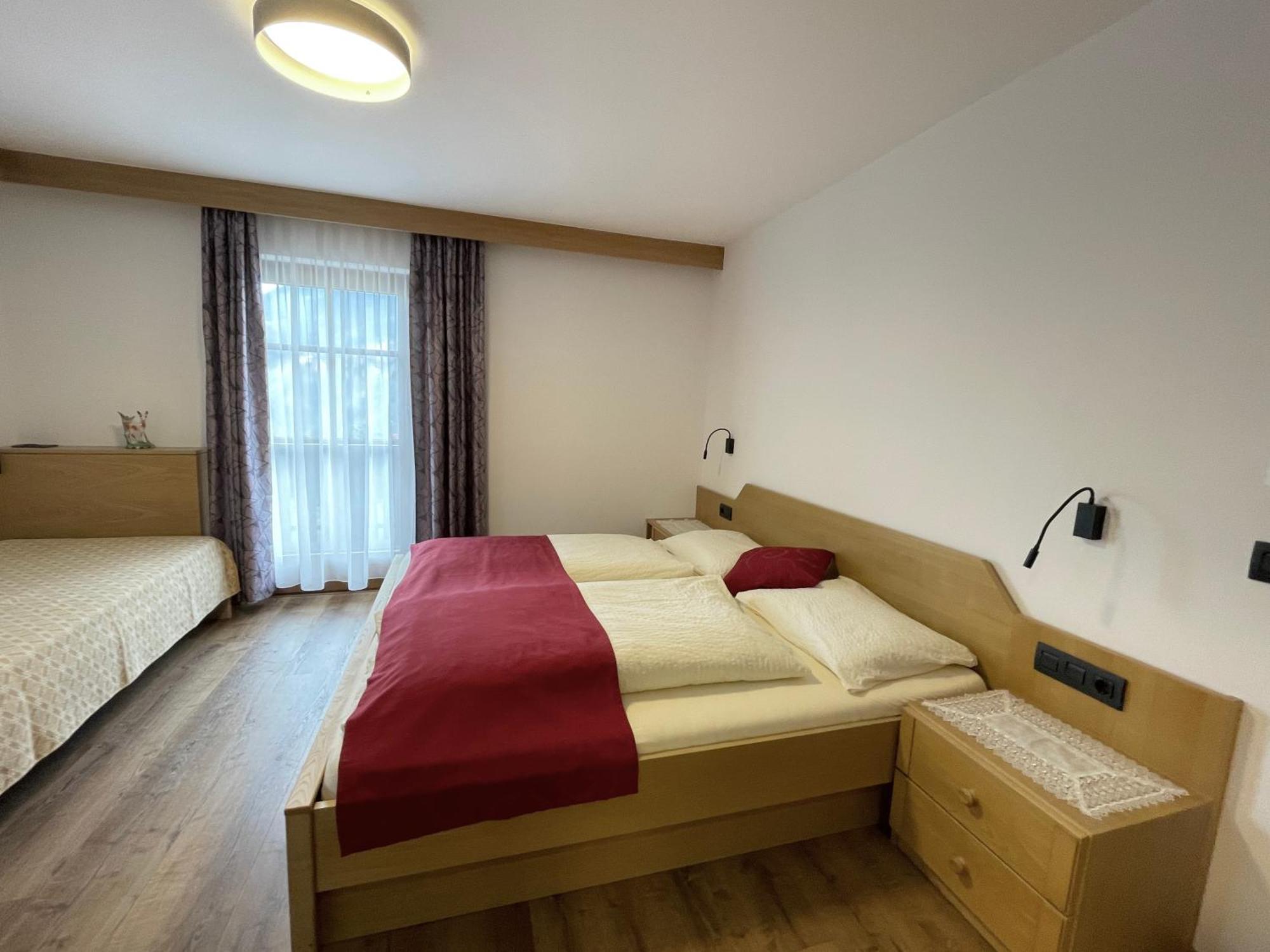 Da Kathi Aparthotel Innichen Buitenkant foto