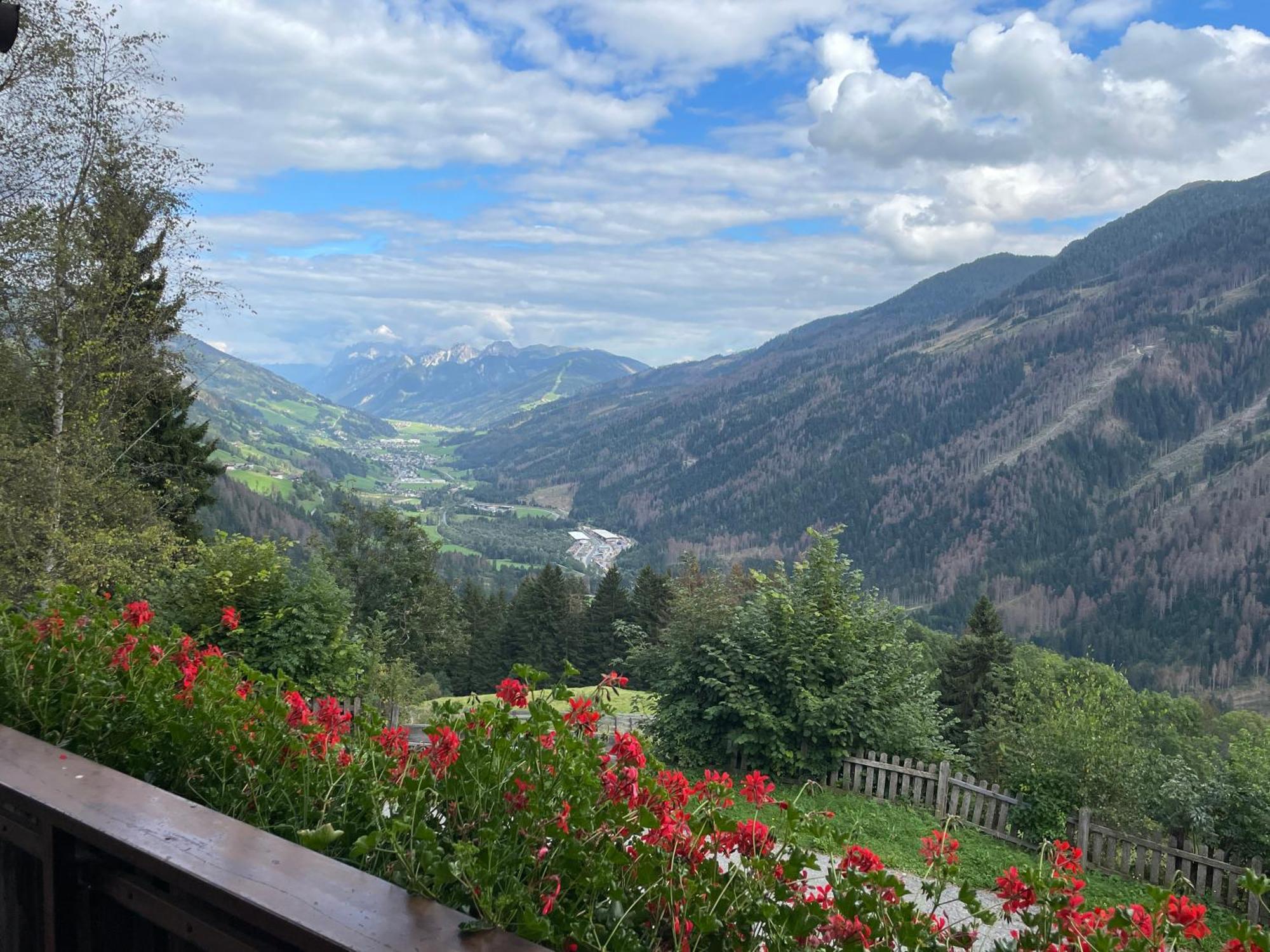 Da Kathi Aparthotel Innichen Buitenkant foto
